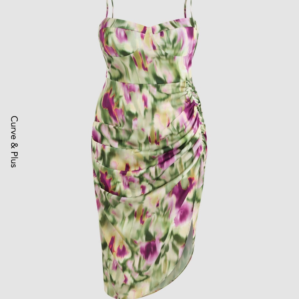 Plus Size Multicolor Ruched Midi Dress